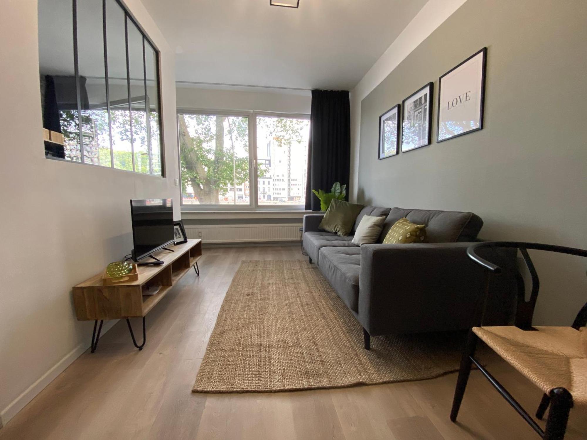 "Coeur De Meuse" - Appartement Tout Confort A לייז' מראה חיצוני תמונה