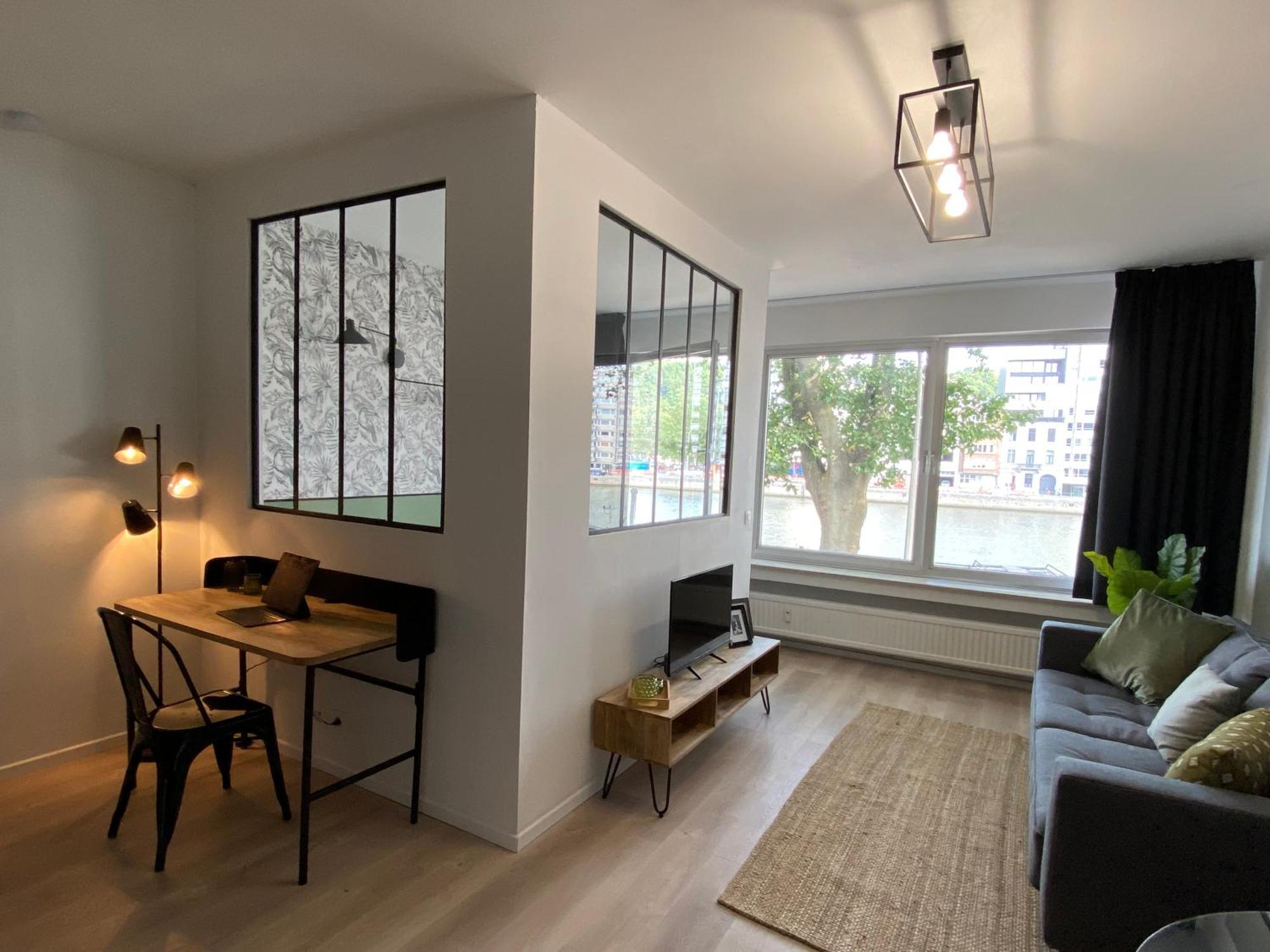 "Coeur De Meuse" - Appartement Tout Confort A לייז' מראה חיצוני תמונה